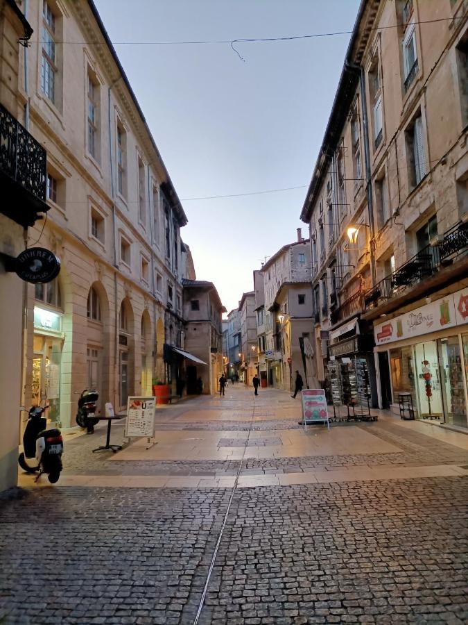 T2-Avignon - Centre Historique Apartman Kültér fotó